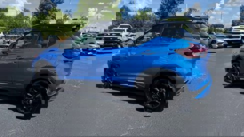 Used 2024 Nissan Kicks SR image 6
