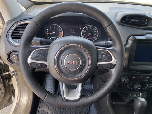 Used 2021 Jeep Renegade Latitude w/ Convenience Group image 34