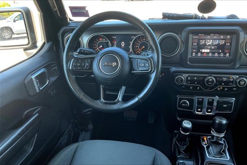 Used 2018 Jeep Wrangler Sport image 5
