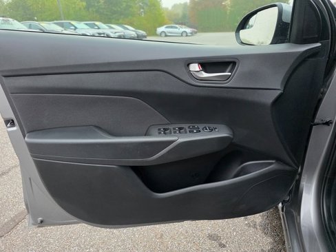 Used 2021 Hyundai Accent SEL image 23
