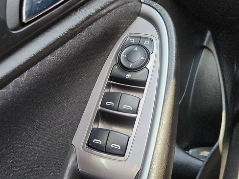 Used 2023 Chevrolet Malibu LS image 16