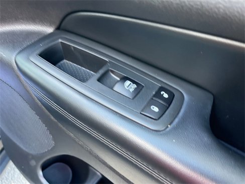 Used 2020 Jeep Grand Cherokee Laredo image 30