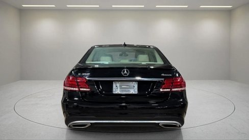 Used 2015 Mercedes-Benz E 350 4MATIC Sedan image 4