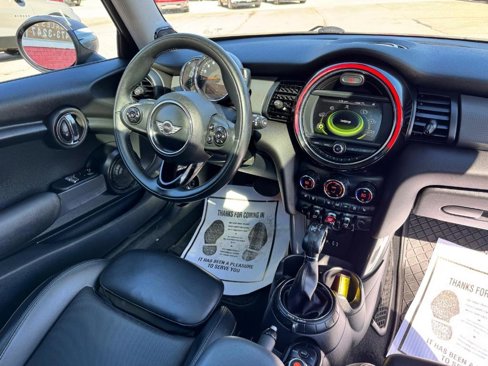 Used 2015 MINI Cooper 2-Door Hardtop image 28