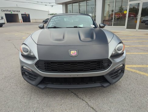 Used 2017 FIAT 124 Spider Abarth image 2