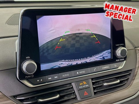 Used 2023 Nissan Altima 2.5 SV image 16