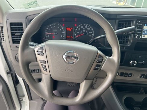Used 2016 Nissan NV 2500 SL w/ Technology Package image 12