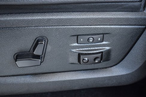 Used 2018 RAM 1500 Laramie w/ Convenience Group image 20