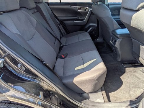 Used 2019 Toyota RAV4 XLE image 27