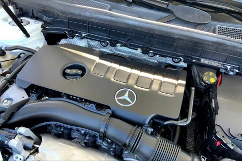 Used 2020 Mercedes-Benz GLB 250 image 26