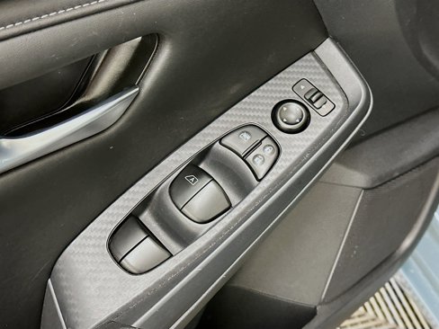 Used 2024 Nissan Sentra SV image 15