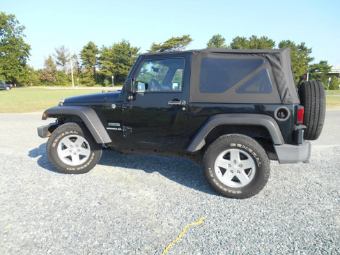 Used 2012 Jeep Wrangler Sport image 7