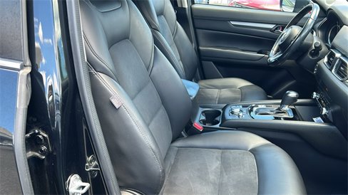 Used 2019 MAZDA CX-5 Touring image 11