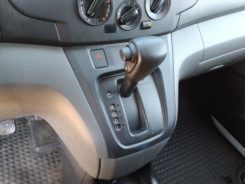 Used 2021 Nissan NV200 S image 11