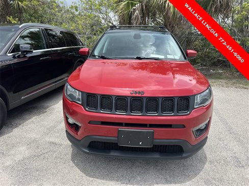 Used 2019 Jeep Compass Altitude image 2