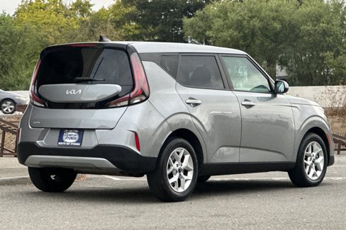 Used 2024 Kia Soul LX w/ Option Group 015 image 4
