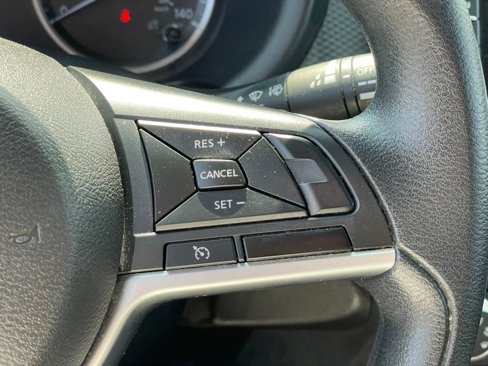 Certified 2022 Nissan Kicks S image 16