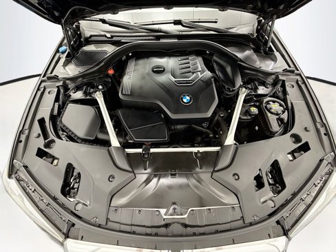 Used 2021 BMW 530i image 28