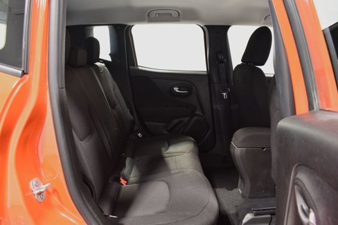 Used 2020 Jeep Renegade Sport image 29