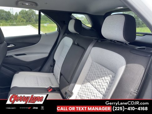 Used 2023 Chevrolet Equinox LT image 18
