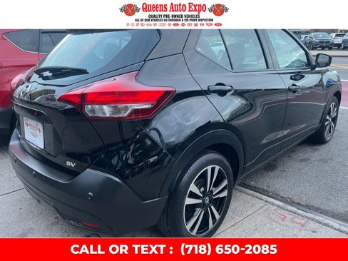 Used 2020 Nissan Kicks SV image 6