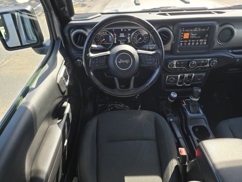 Used 2020 Jeep Gladiator Sport w/ Quick Order Package 24S image 3