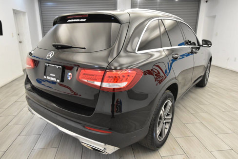 Used 2018 Mercedes-Benz GLC 300 image 5