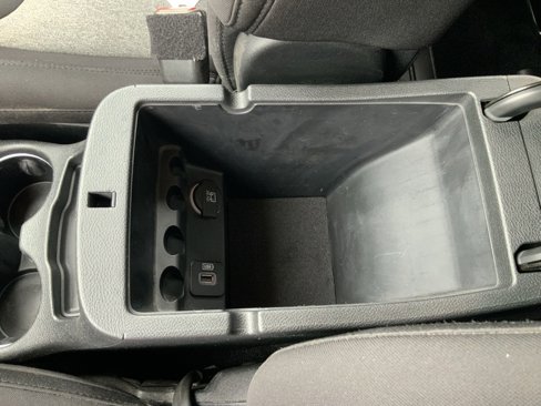 Used 2014 Jeep Cherokee Latitude w/ Comfort/Convenience Group image 30