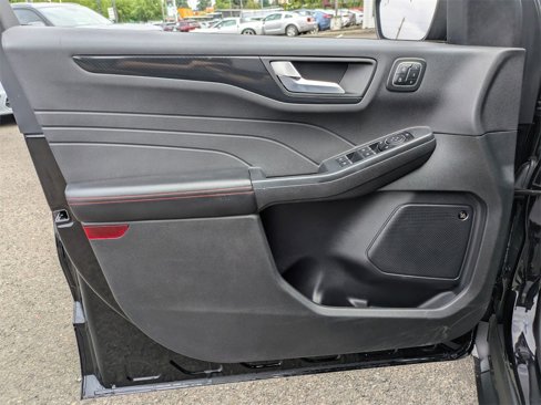 Used 2023 Ford Escape ST-Line Select w/ Tech Pack #2 image 10