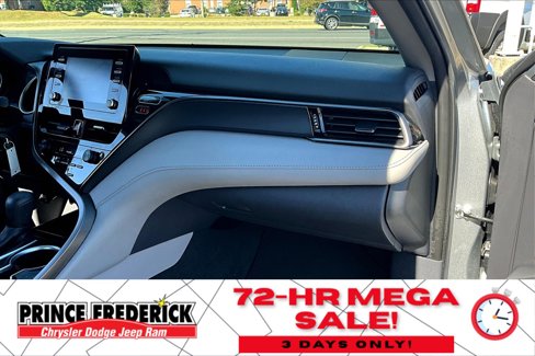 Used 2024 Toyota Camry LE image 13