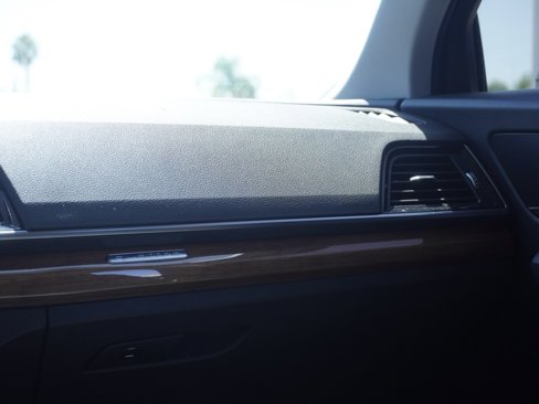 Used 2021 Audi Q5 e Premium image 28