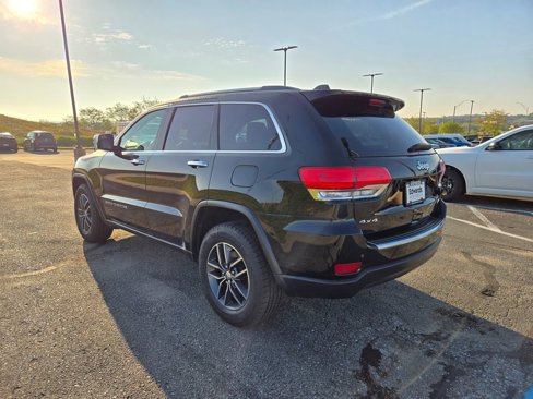 Used 2018 Jeep Grand Cherokee Limited image 6