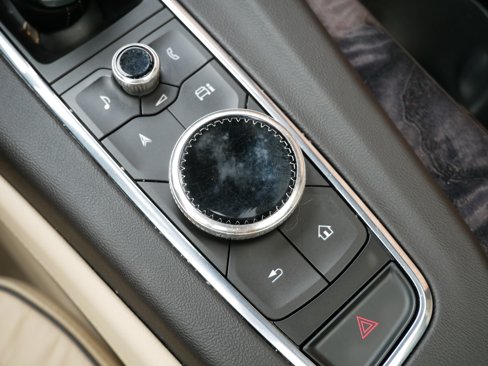 Used 2021 Cadillac Escalade Premium Luxury w/ Driver Assist Tech Package image 21