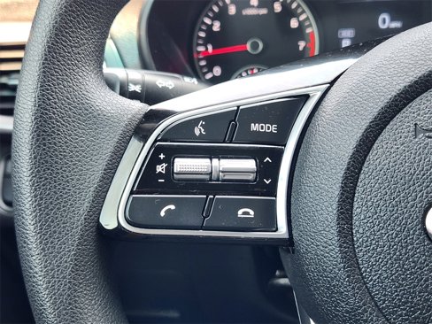 Certified 2020 Kia Optima LX image 25