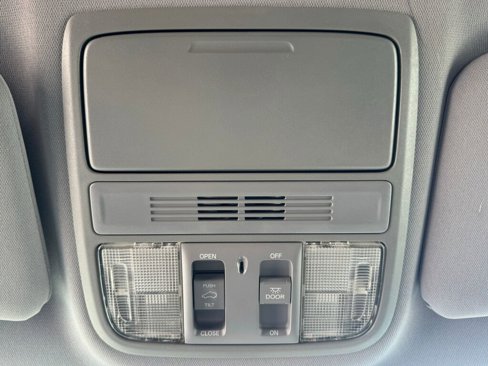 Used 2018 Honda CR-V EX image 33