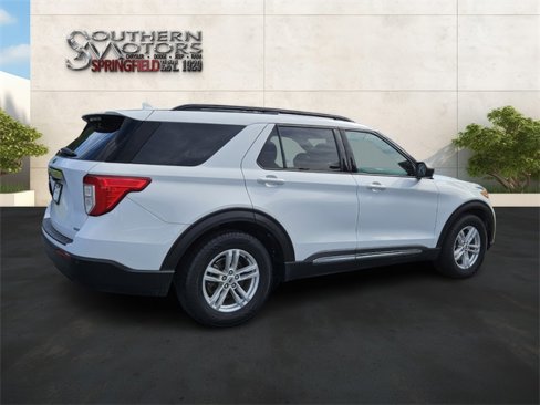 Used 2020 Ford Explorer XLT image 5