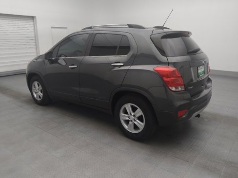 Used 2019 Chevrolet Trax LT w/ Driver Confidence Package image 3
