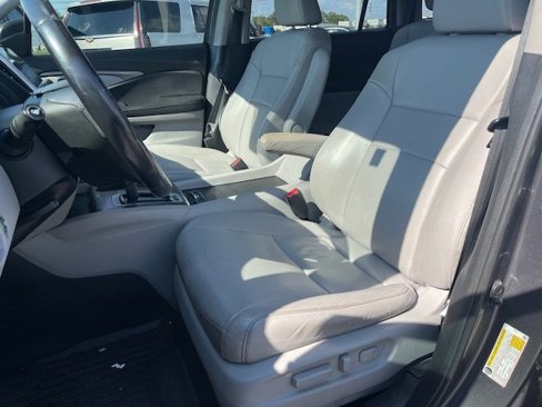 Used 2018 Honda Pilot EX-L image 9