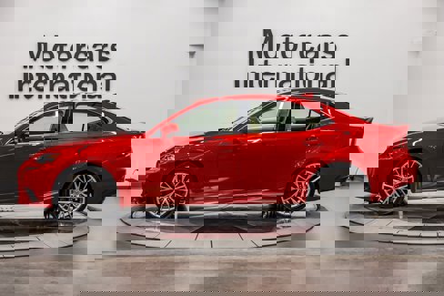 Used 2016 Lexus IS 300 AWD image 3