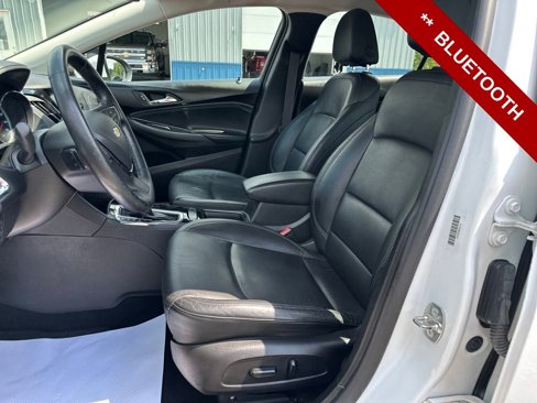 Used 2017 Chevrolet Cruze Premier image 10