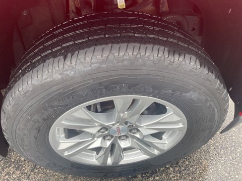 Used 2019 GMC Canyon SLE image 17