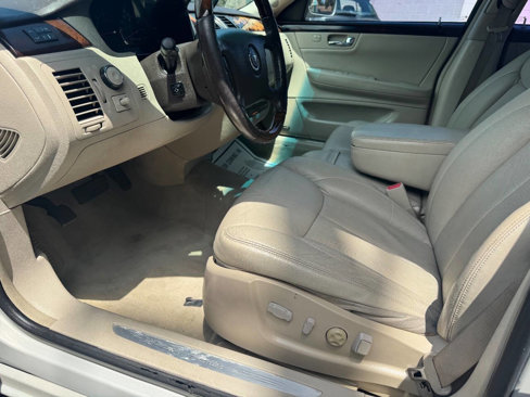 Used 2008 Cadillac DTS image 5