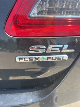 Used 2014 Ford Taurus SEL image 5