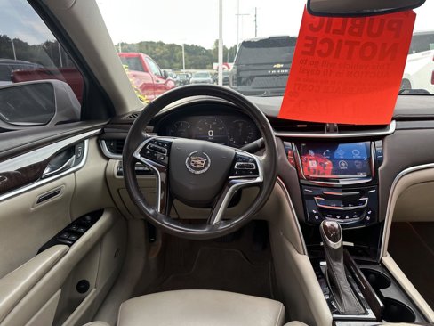 Used 2013 Cadillac XTS Premium image 18