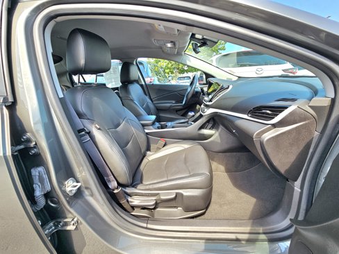 Used 2017 Chevrolet Volt LT image 7