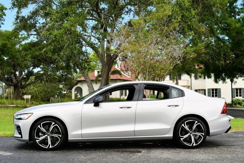Used 2024 Volvo S60 B5 Core w/ Climate Package image 26