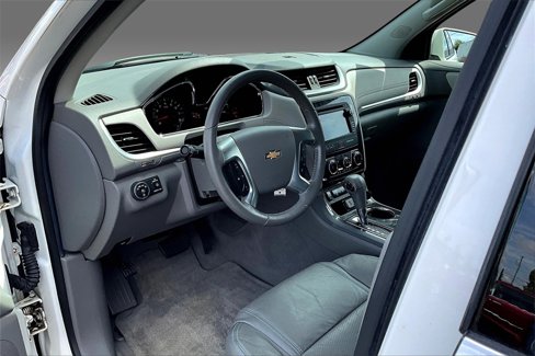 Used 2015 Chevrolet Traverse LT image 7