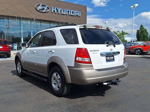 Used 2004 Kia Sorento 4WD image 5