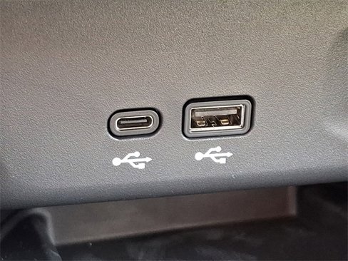 New 2025 Buick Envista Sport Touring w/ Convenience I Package image 17