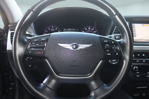 Used 2019 Genesis G80 3.8 image 16